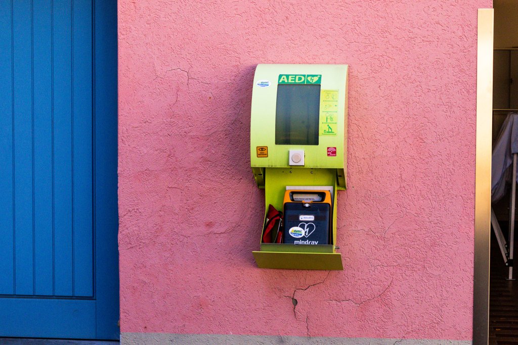 Defibrillator in Einruhr