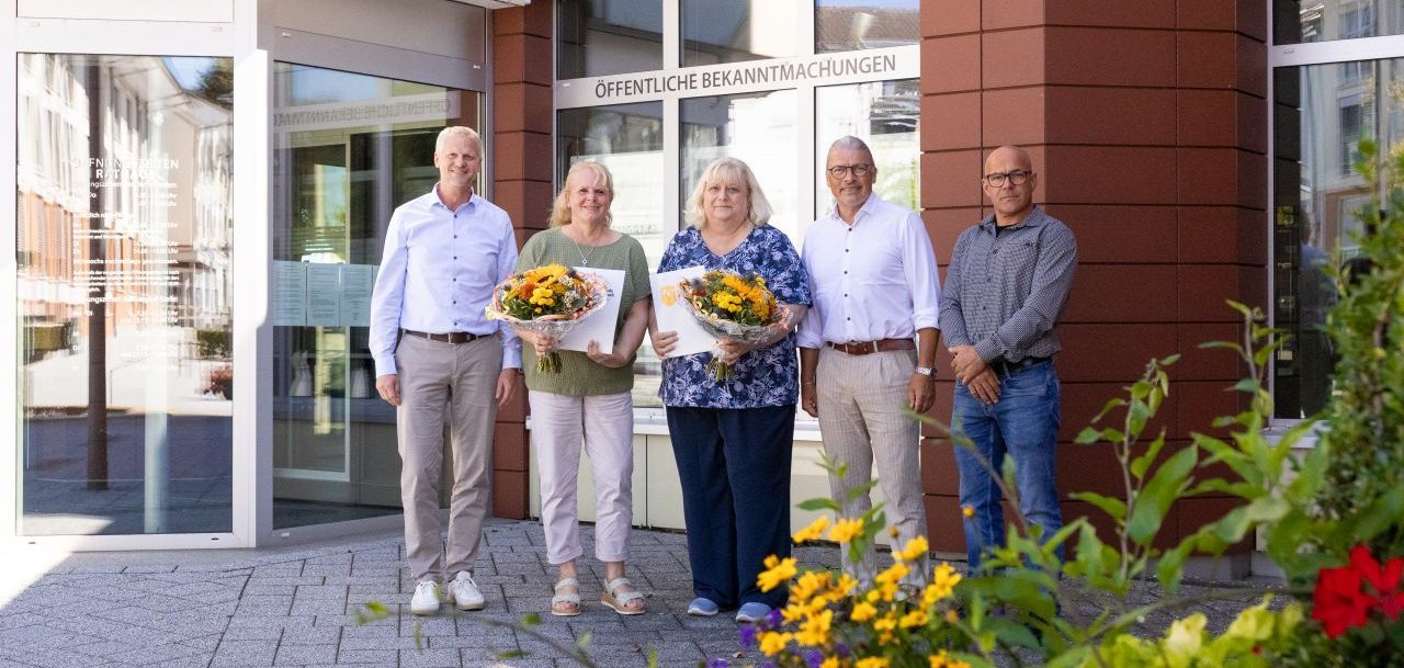 v. l. n. r.: Mark Hoch, Sabine Braun, Christa Ritterbecks, Bürgermeister Bernd Goffart, Udo Carl