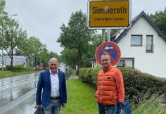 Bürgermeister Bernd Goffart und Ortsvorsteher Stefan Haas in Simmerath
