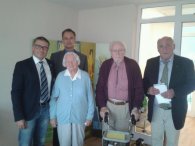 105. Geburtstag Käthe Rahne v.l.n.r.: Bernd Goffart, Stefan Haas, Käthe Rahne, Johann Mais, Hans-Josef Hilsenbeck