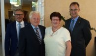 Goldhochzeit Erich und Inge Heinen v.l.n.r.: Bernd Goffart, Eheleute Heinen, Stefan Haas