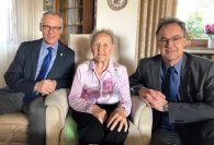 90. Geburtstag Lore Lützenberger v.l.n.r.: Karl-Heinz Hermanns, Lore Lützenberger, Stefan Haas