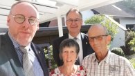 Goldhochzeit Herbert und Anna-Maria Braun Andreas Hermanns, Eheleute Braun, Stefan Haas (hinten)