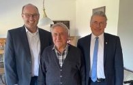 90. Geburtstag Otto Stollenwerk v.ln.r.: Ralph Löhr, Otto Stollenwerk, Bernd Goffart