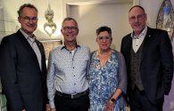 Goldhochzeit Förster v.l.n.r.: Stefan Haas, Eheleute Förster, Bernd Goffart