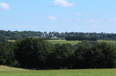Blick auf Kesternich aus Richtung Huppenbroich
